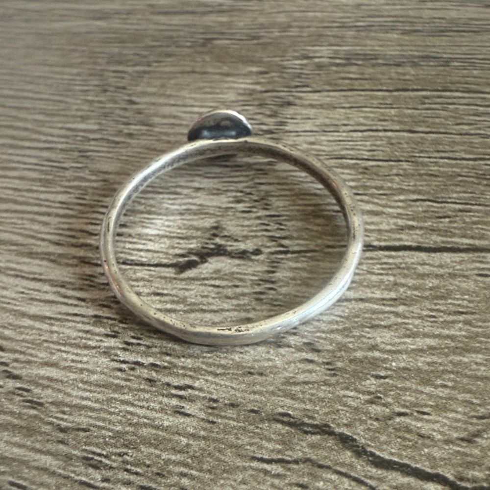 Silver Initial 'G' Ring - image 2